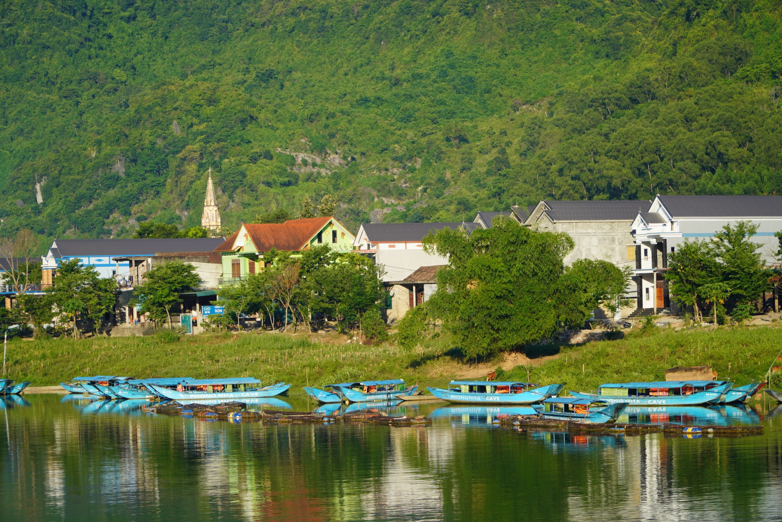 Phong Nha river cycling tour